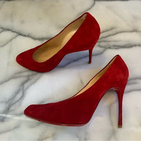 Christian Louboutain - Yousra 100 Veau Velours, 37.5 (7.5) - Picture 4 of 8